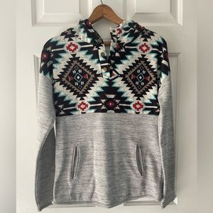 Aztec design lightweight hoodie sz S